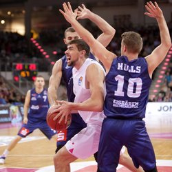 Filip Barovic / Telekom Baskets Bonn vs. Eisb