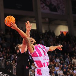 Trey McKinney-Jones / Telekom Baskets Bonn vs. Besiktas Istanbul , Basketball Champions LeagueFoto: J