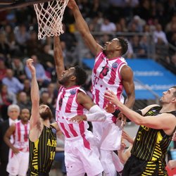 Ron Curry, Yorman Polas Bartolo / Telekom Baskets Bonn vs. Aris Saloniki , Basketball Champions LeagueFoto: J