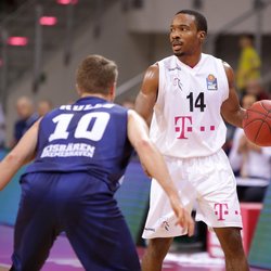 Josh Mayo / Telekom Baskets Bonn vs. Eisb