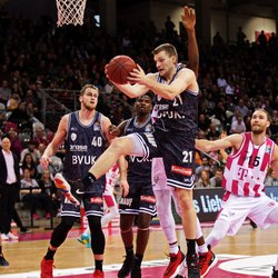 Telekom Baskets Bonn vs. Florian Koch / s.Oliver W